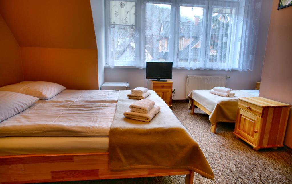 Dw Sloneczna Bed and Breakfast Zakopane Rum bild