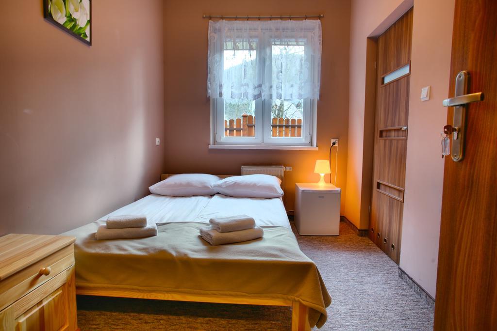 Dw Sloneczna Bed and Breakfast Zakopane Rum bild